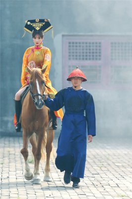 柳巖為真人秀《巔峰拍擋》助陣 出演霸氣驚險穿越大片